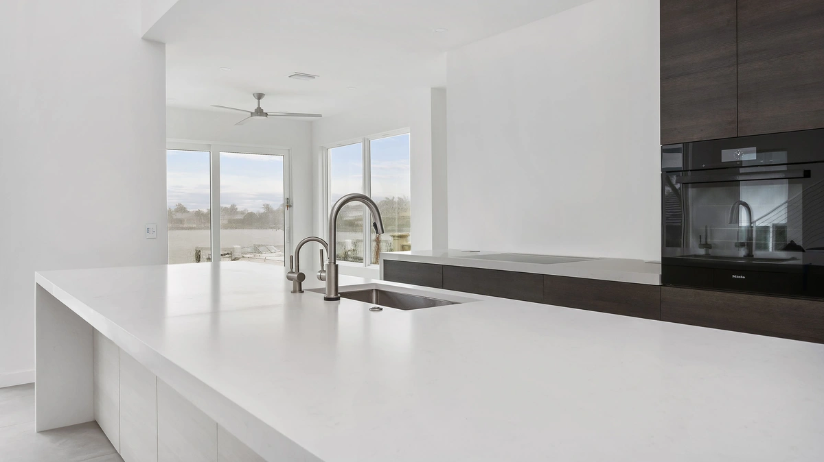 06-bathroom_41_MTBH-Belleair-16
