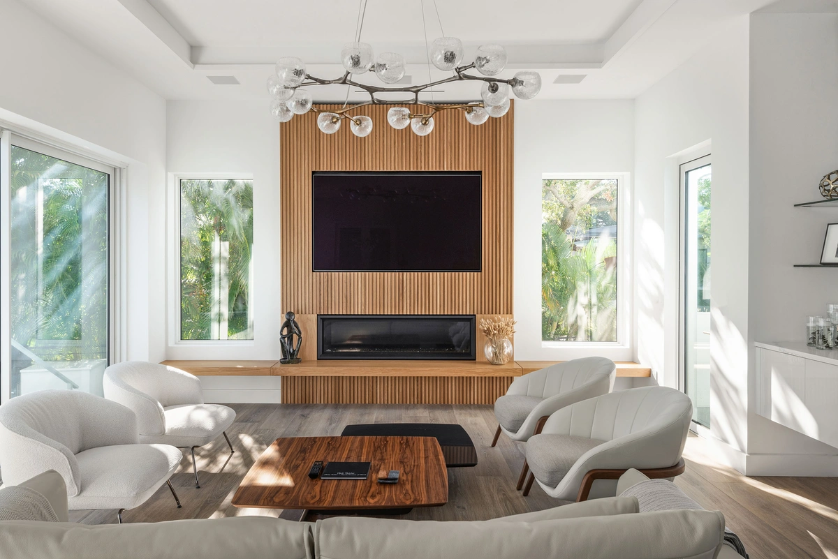 05-livingroom_43_1101_Monterey_Blvd_NE__6_