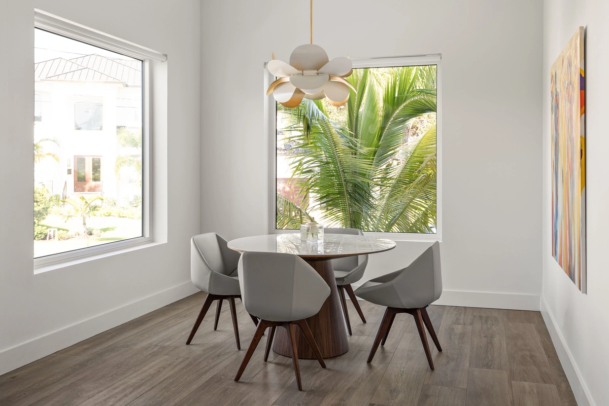 10-diningroom_41_1101_Monterey_Blvd_NE__23_