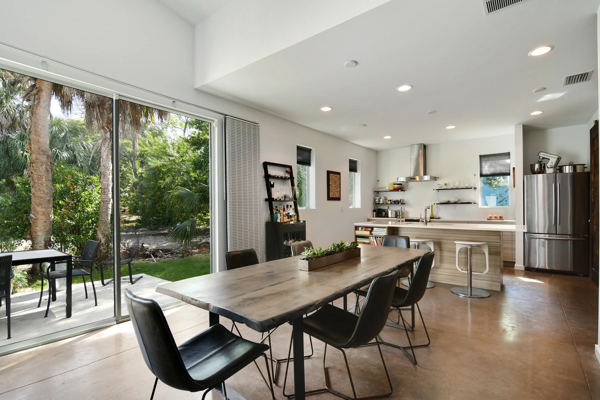 03-diningroom_45_1328WFigSt_019