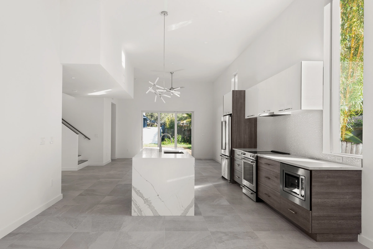 14-kitchen_41_MTBH_631_12th_Ave_S__4_