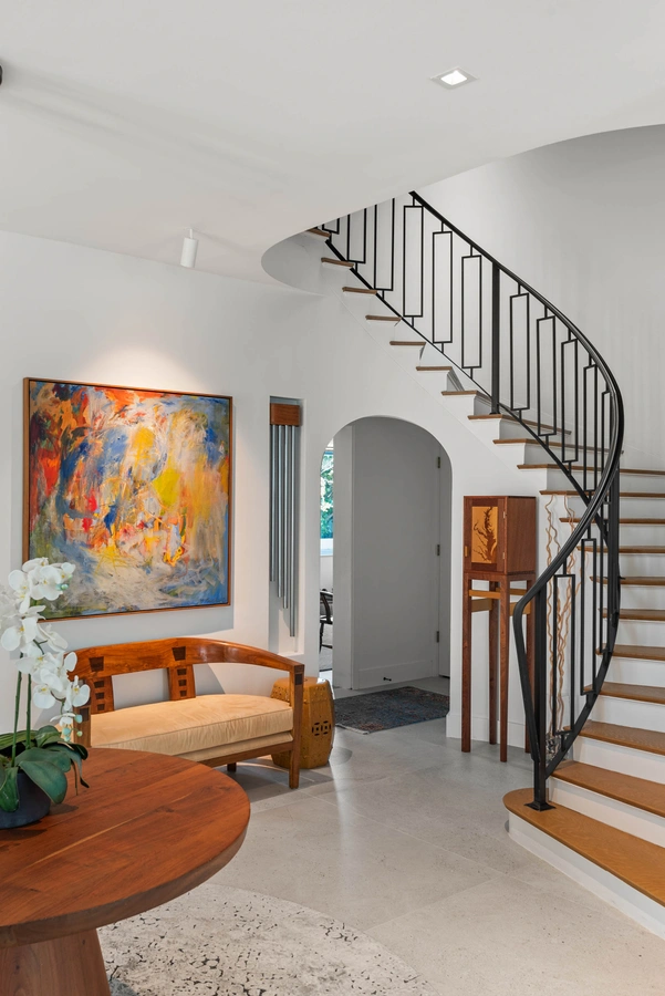 29-staircase_42_1145_15th_Ave_N__7_