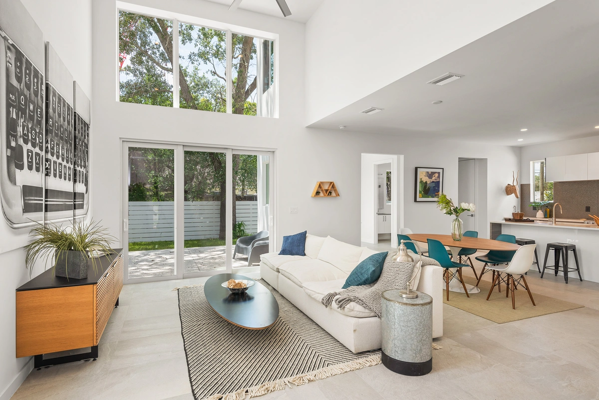 MTBH_1314_1-2_W_Lemon_St_interior__3_