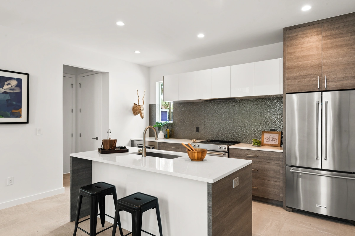 MTBH_1314_1-2_W_Lemon_St_interior__9_